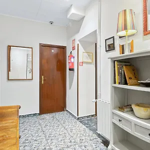https://hostal-santa-ana-barcelona.topbarcelonahotels.com